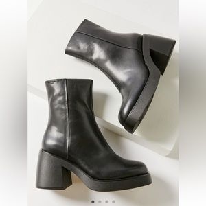 VAGABOND SHOEMAKERS BROOKE PLATFORM BOOTS